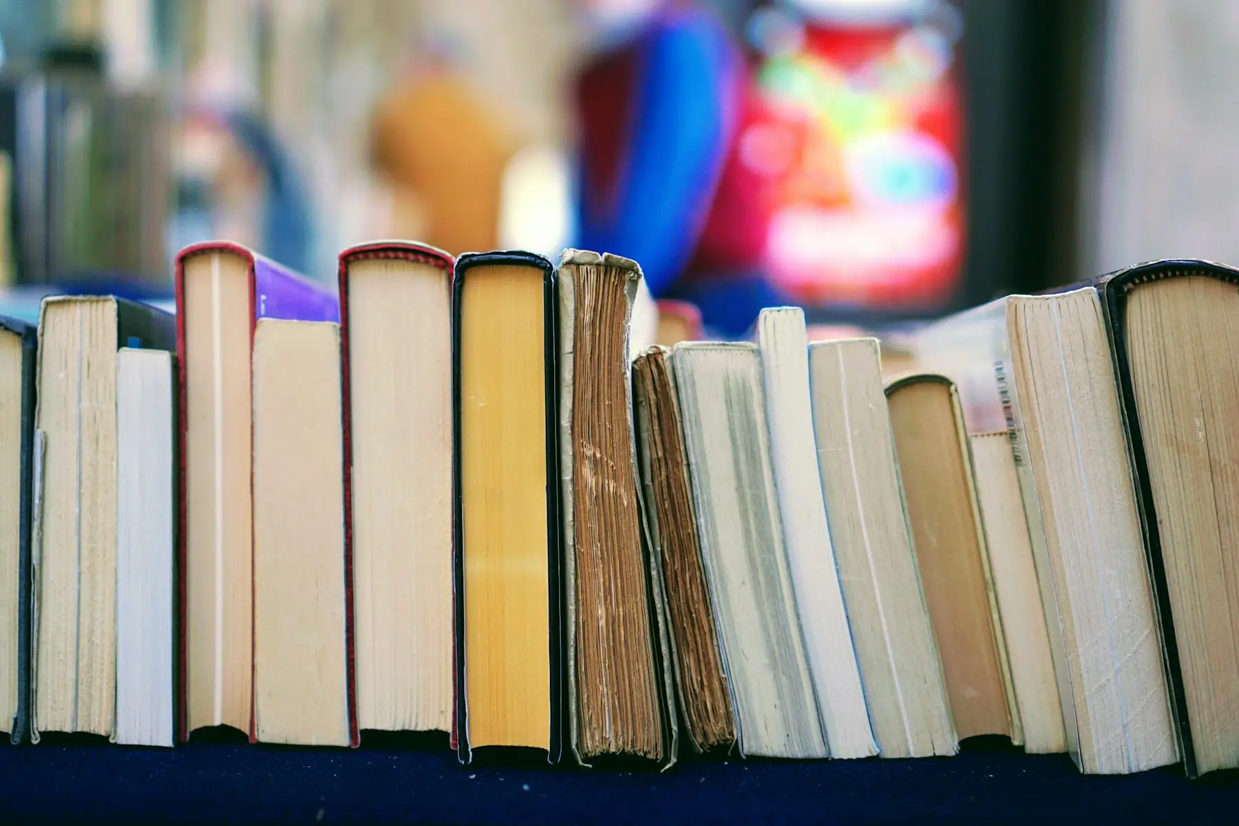 Créer une maison d'édition : étapes, budget et diffusion